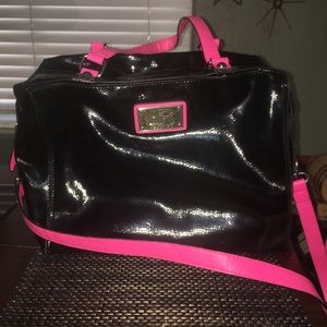 Kenneth Cole reaction handbag